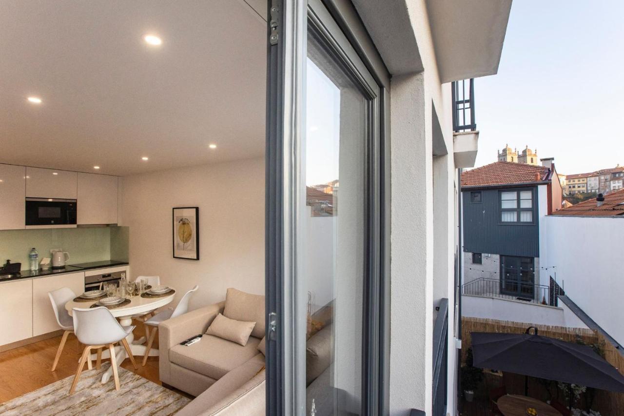 City Center 2Br Flat W/ Ac By Lovelystay OOporto Exteriör bild
